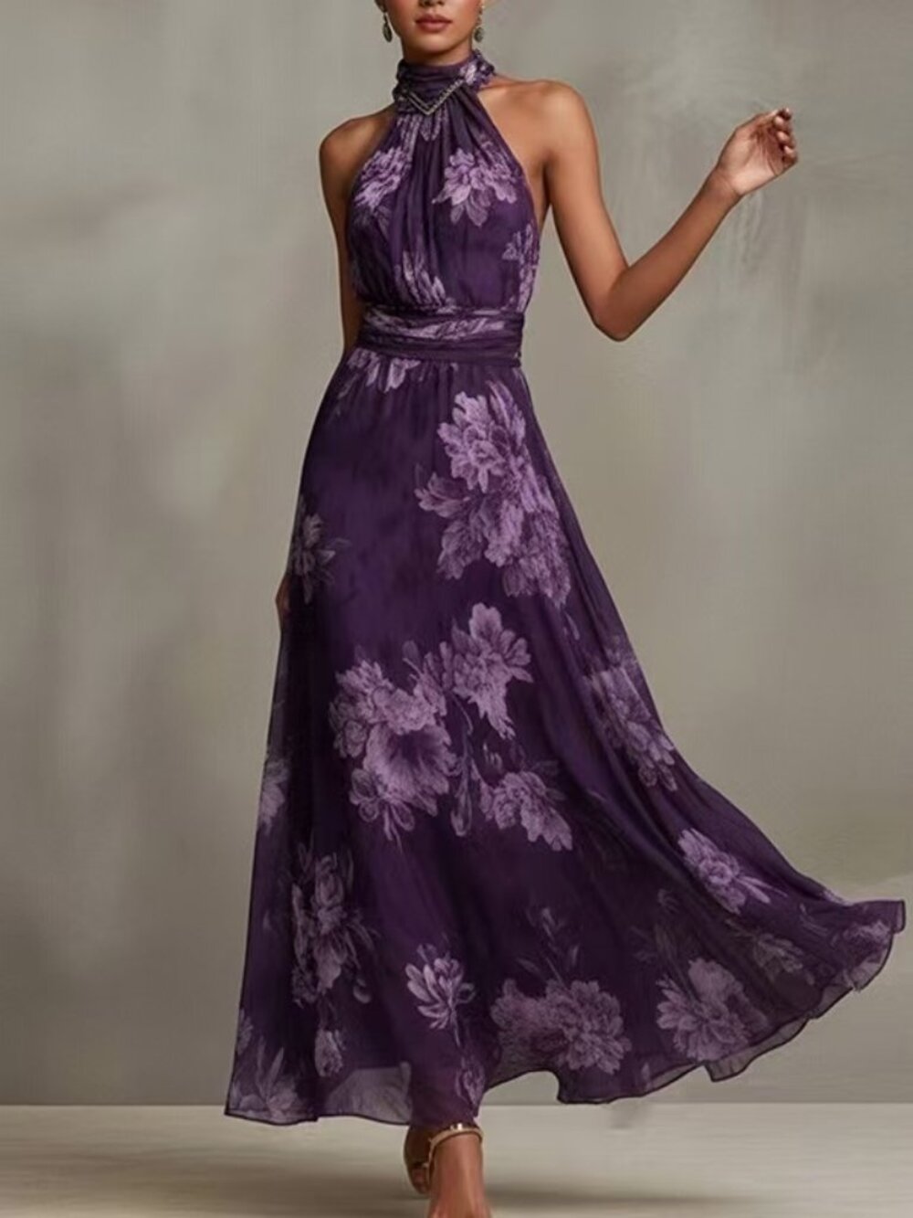 Women's dress in brand new condition